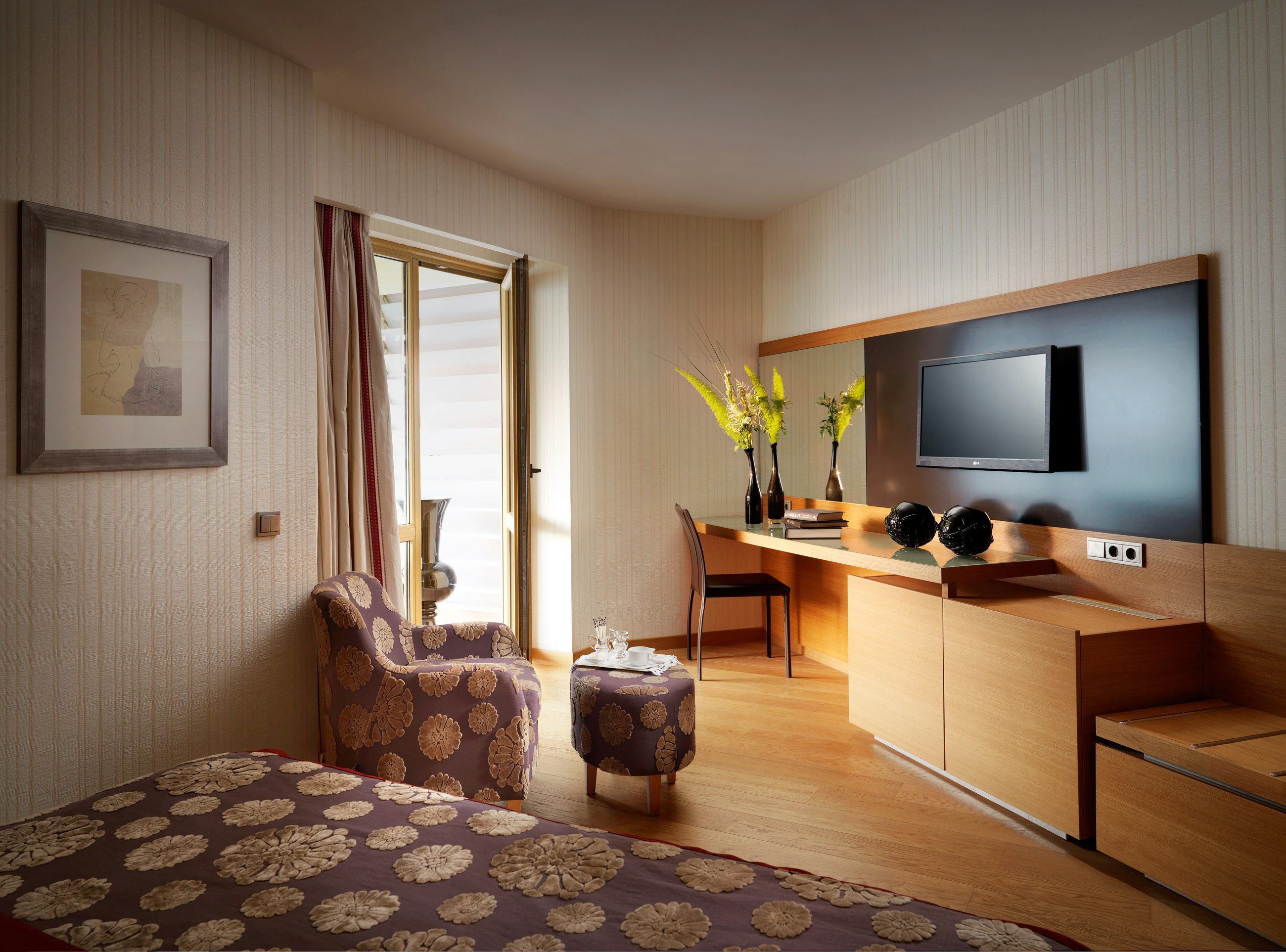 Divani Escape - Adults Only 9/67