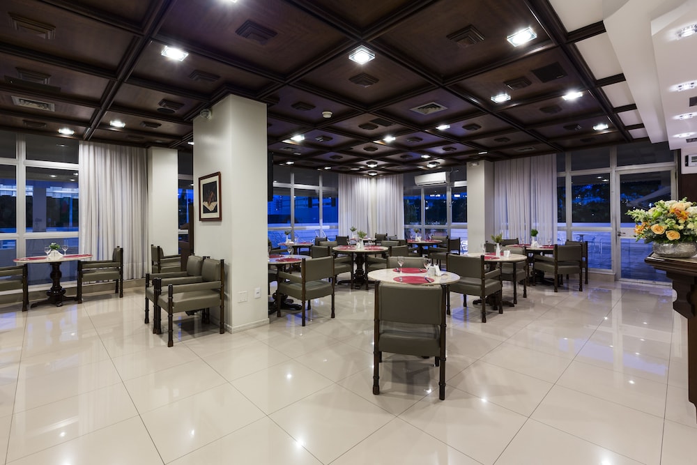 Plaza Blumenau Hotel 51/55