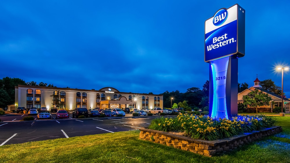 Best Western Hazlet Inn 1/27