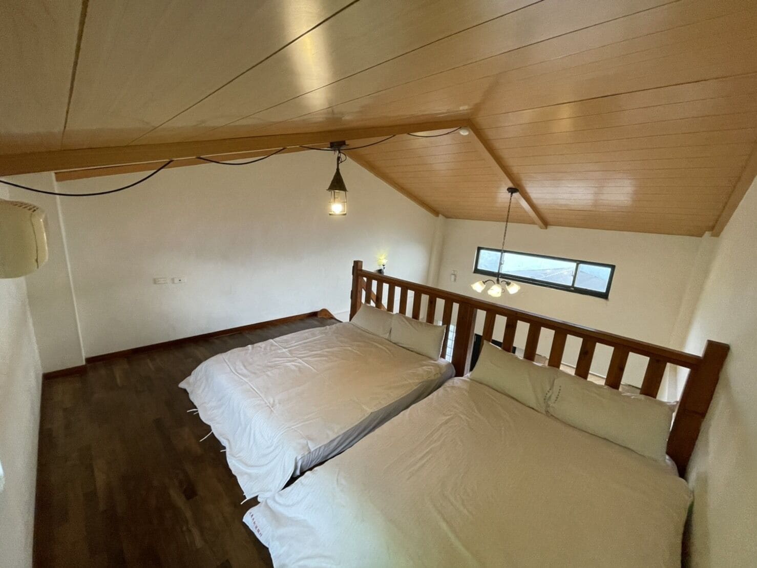 Mezzanine, Family, 3 Double Beds