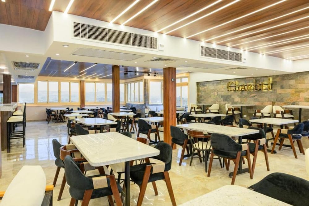 Mar Charbel Hotel 42/55
