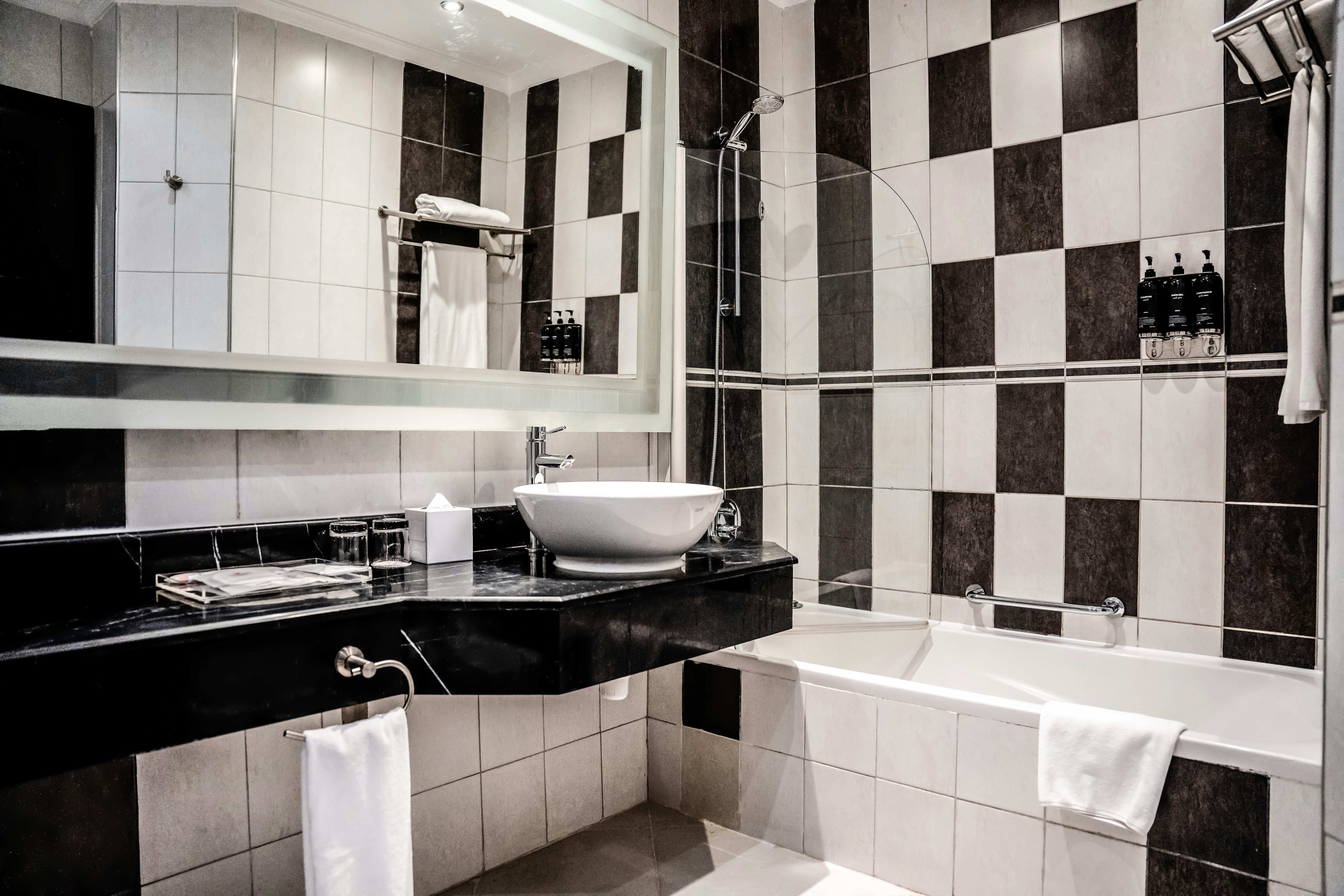 Millennium Central Hotel Doha 68/69