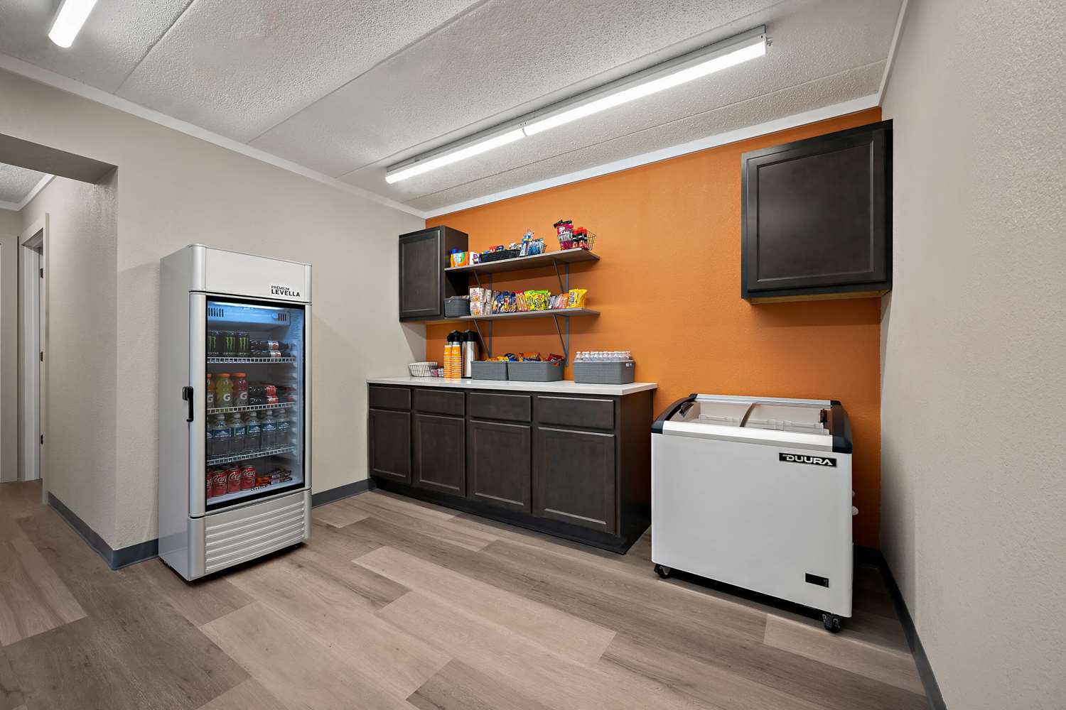 Suburban Studios Peoria, IL 8/19
