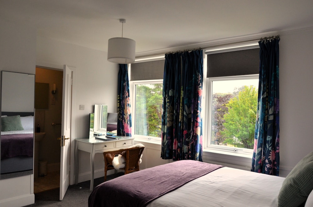 Atholl House Hotel 18/50