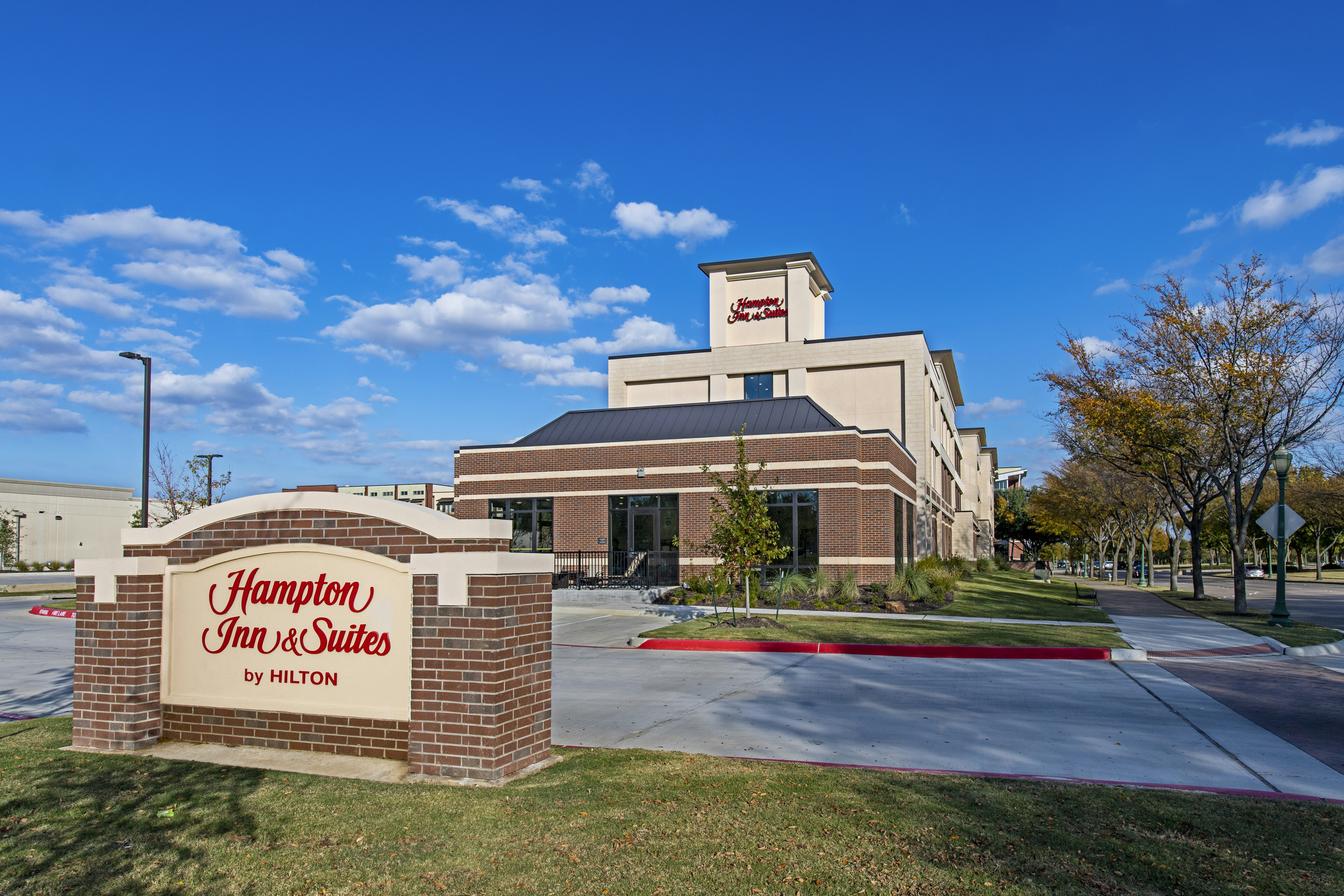 Hampton Inn Suites Keller Tx 45/47