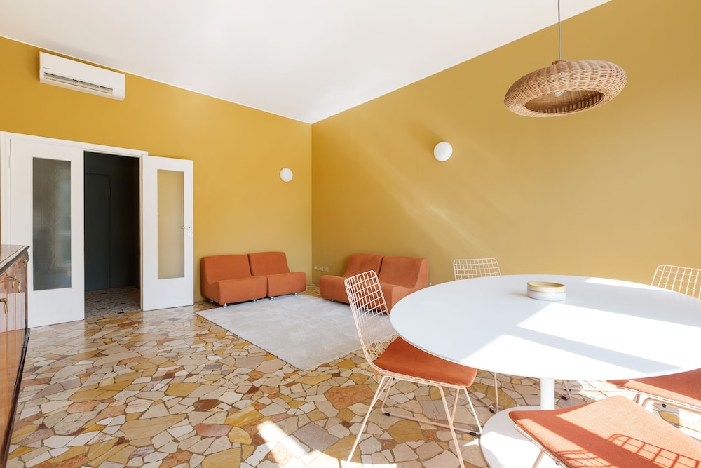 Brera Apartments in Porta Ticinese 15/43