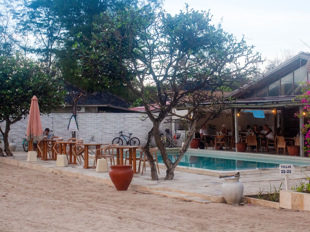 AVIA VILLA RESORT 16/33
