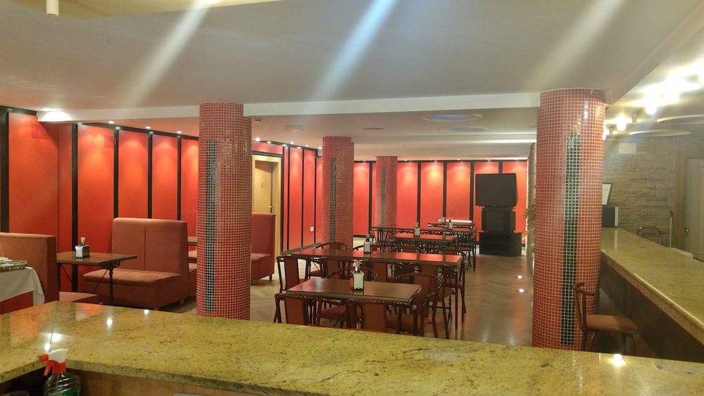 Hotel Cabanas 23/45