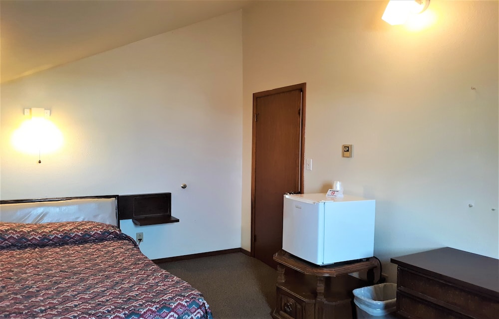 Hotel Cheyenne Wells - US 40 4/36