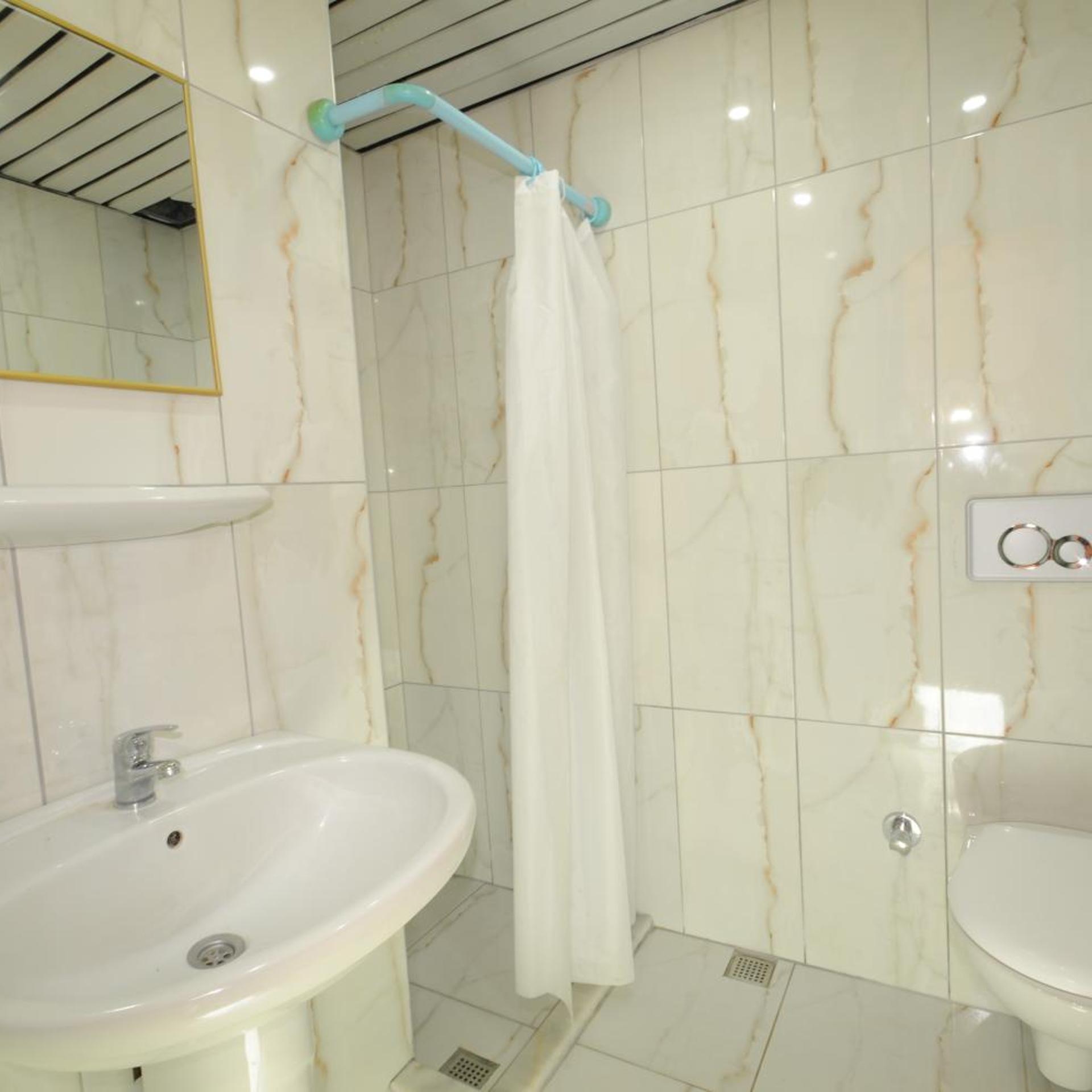 SERIN HOTEL 29/31