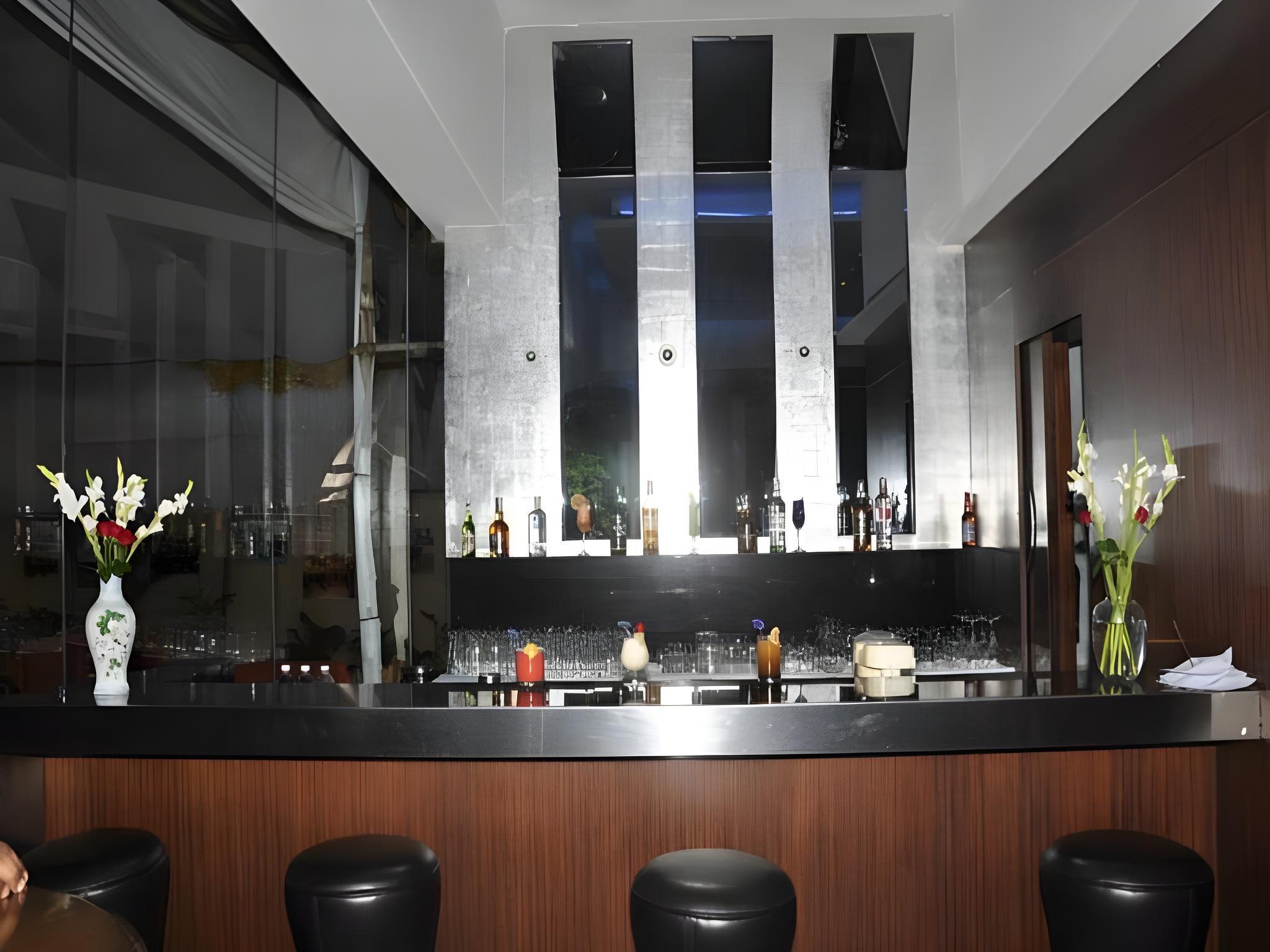 Centurion Hotel 5/24