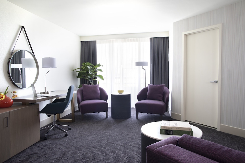 Crowne Plaza Atlanta Perimeter At Ravinia 59/78