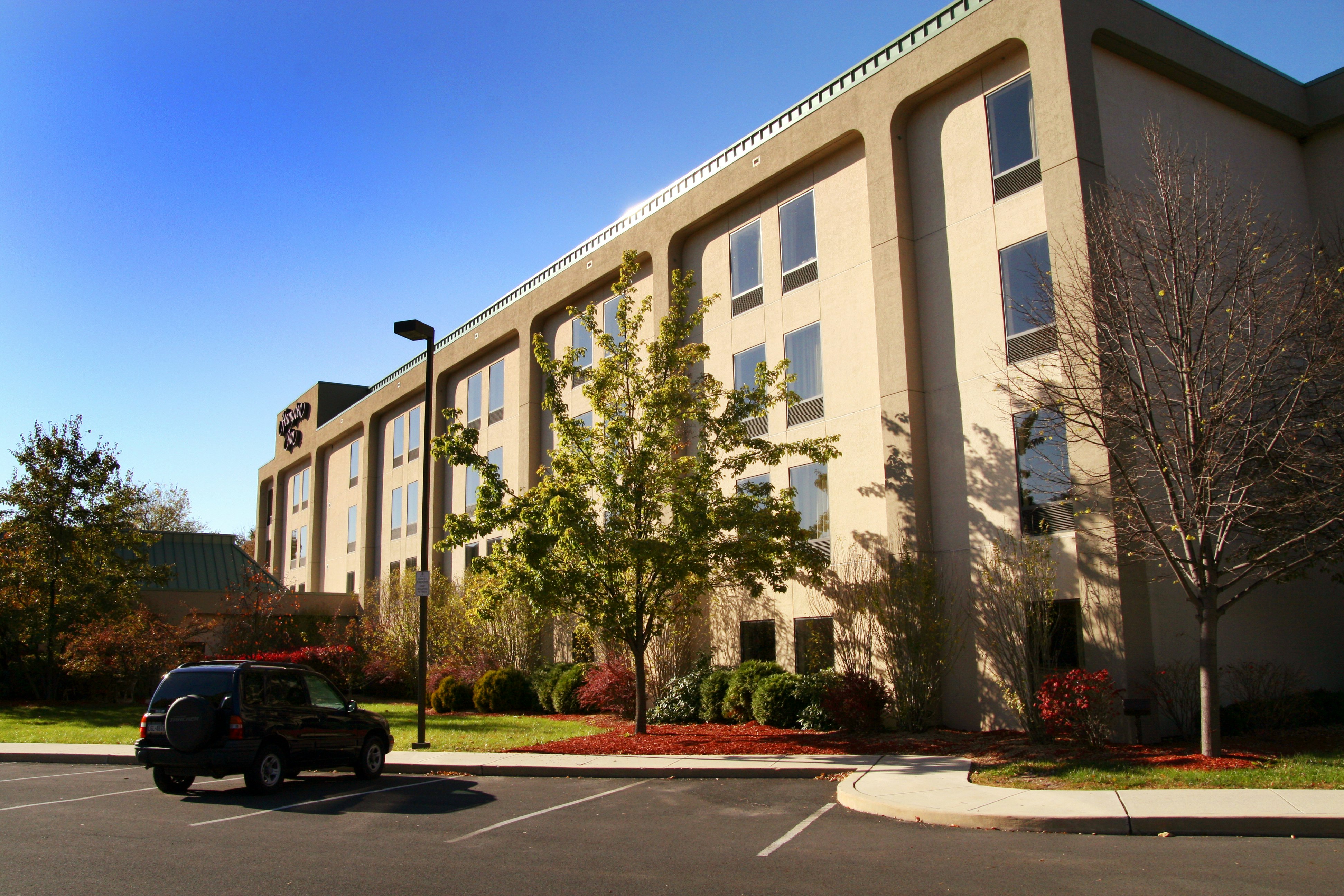 Hampton Inn Stroudsburg Poconos 42/45