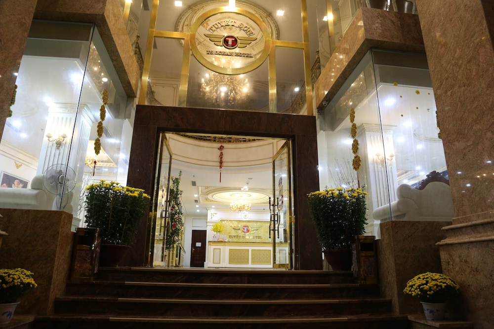 Tuyet Son Hotel 3/68