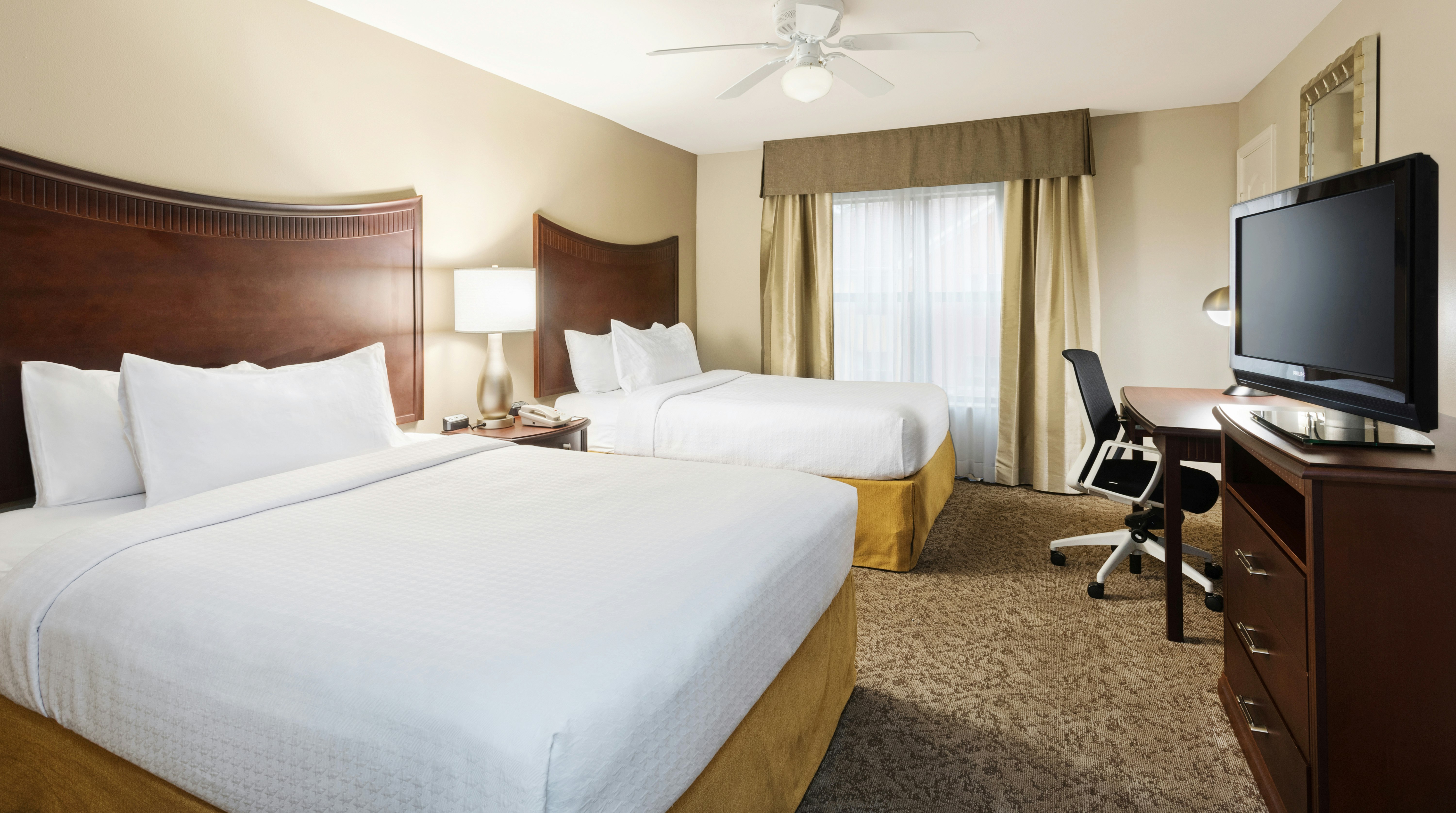 SUITE, 2 QUEEN BEDS, ACCESSIBLE