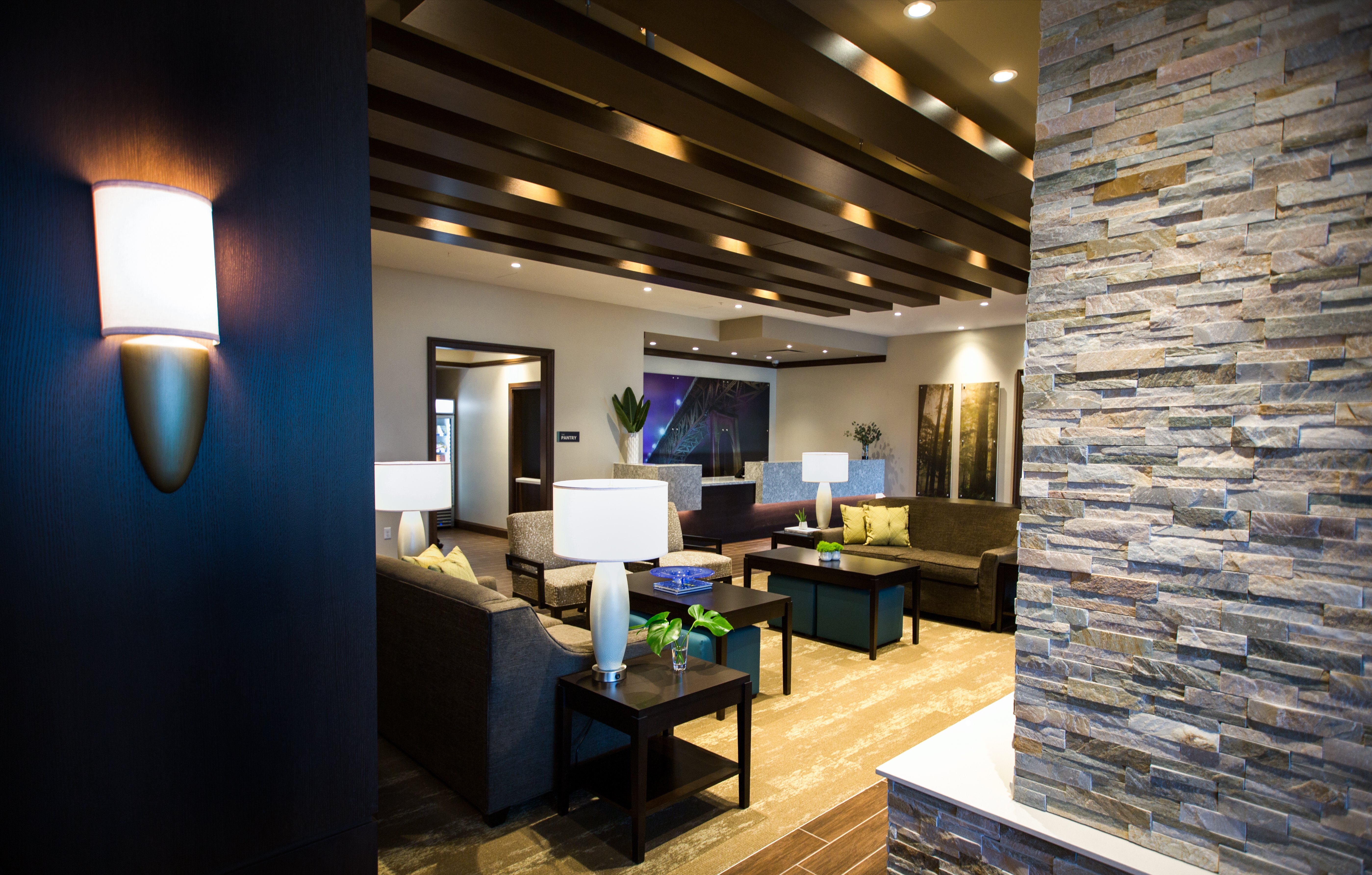 Staybridge Suites Seattle - South Lake Union 43/75