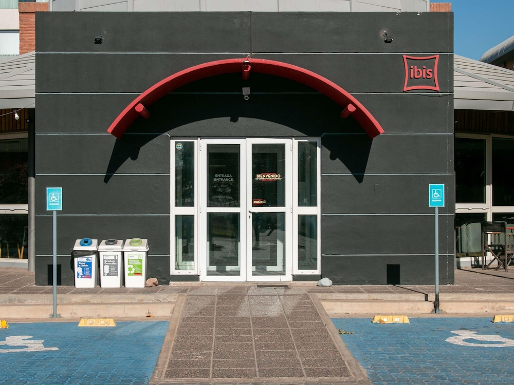 Ibis Mendoza 4/71