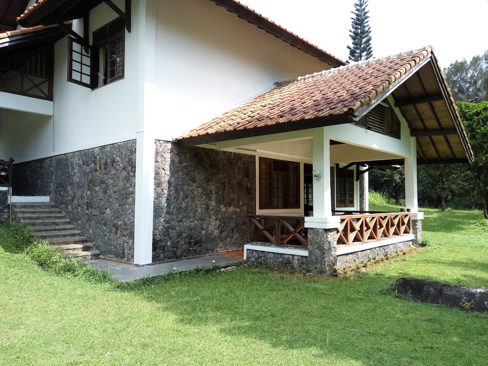 Berlian Resort 4/40