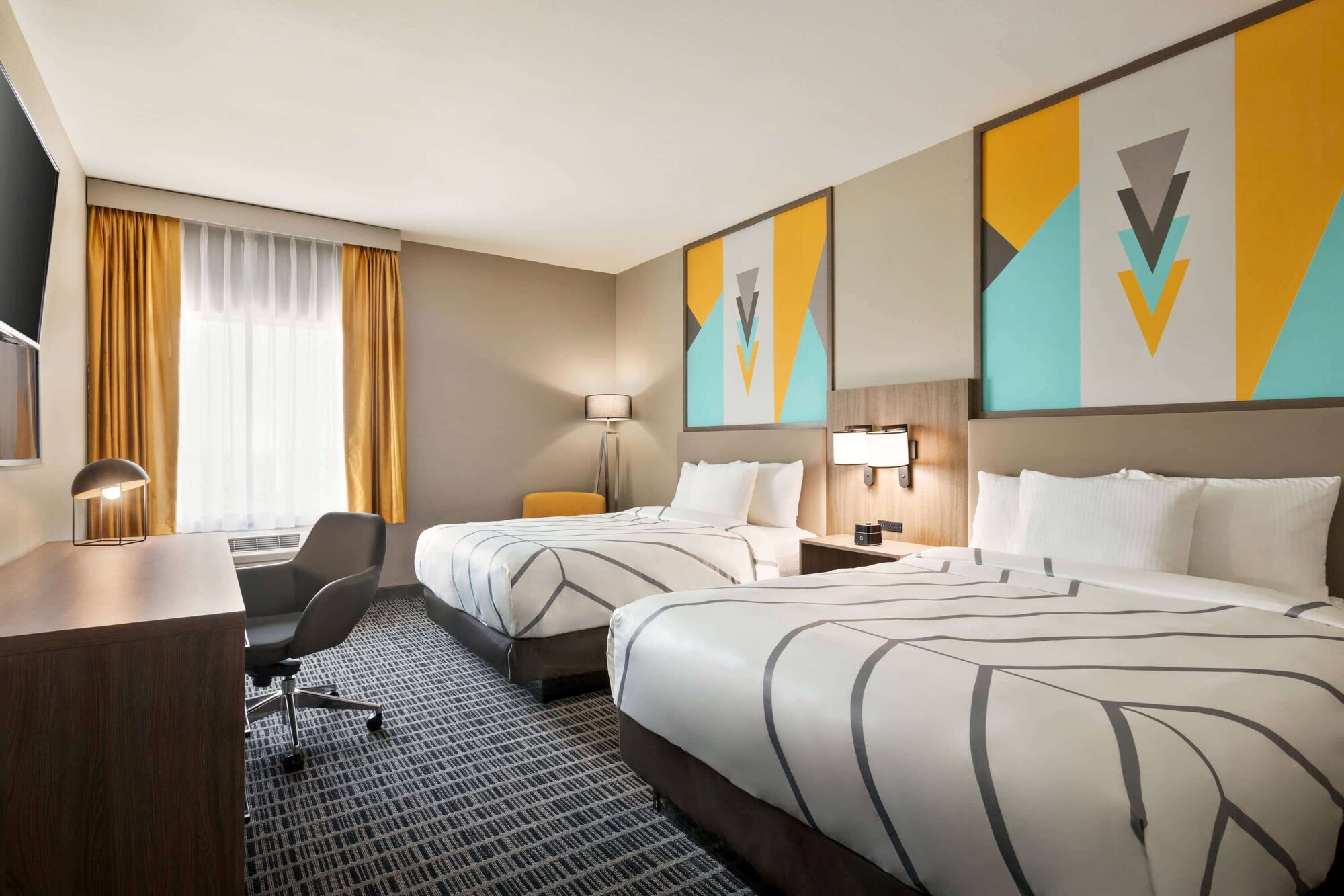 غرفة بسريرين كوين، La Quinta Inn and Suites by Wyndham Richmond-Sugarland 2/5