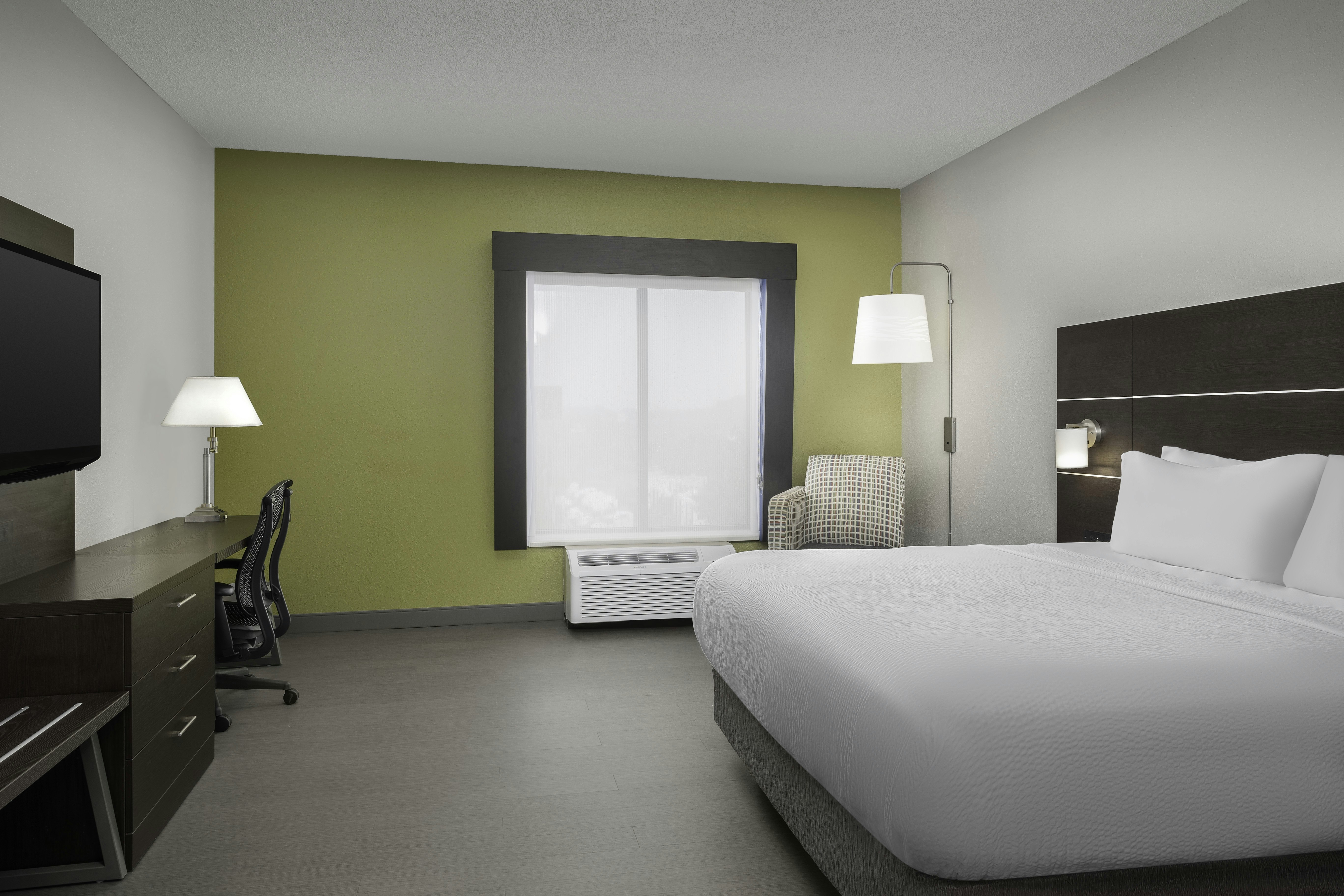 Holiday Inn Express Knoxville Strawberry Plains 29/50