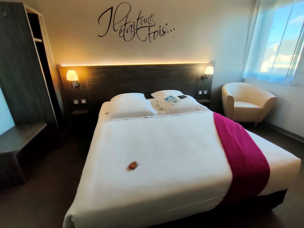 HOTEL KYRIAD SAINT CHELY D'APCHER - AIRE DE LA LOZERE 10/42