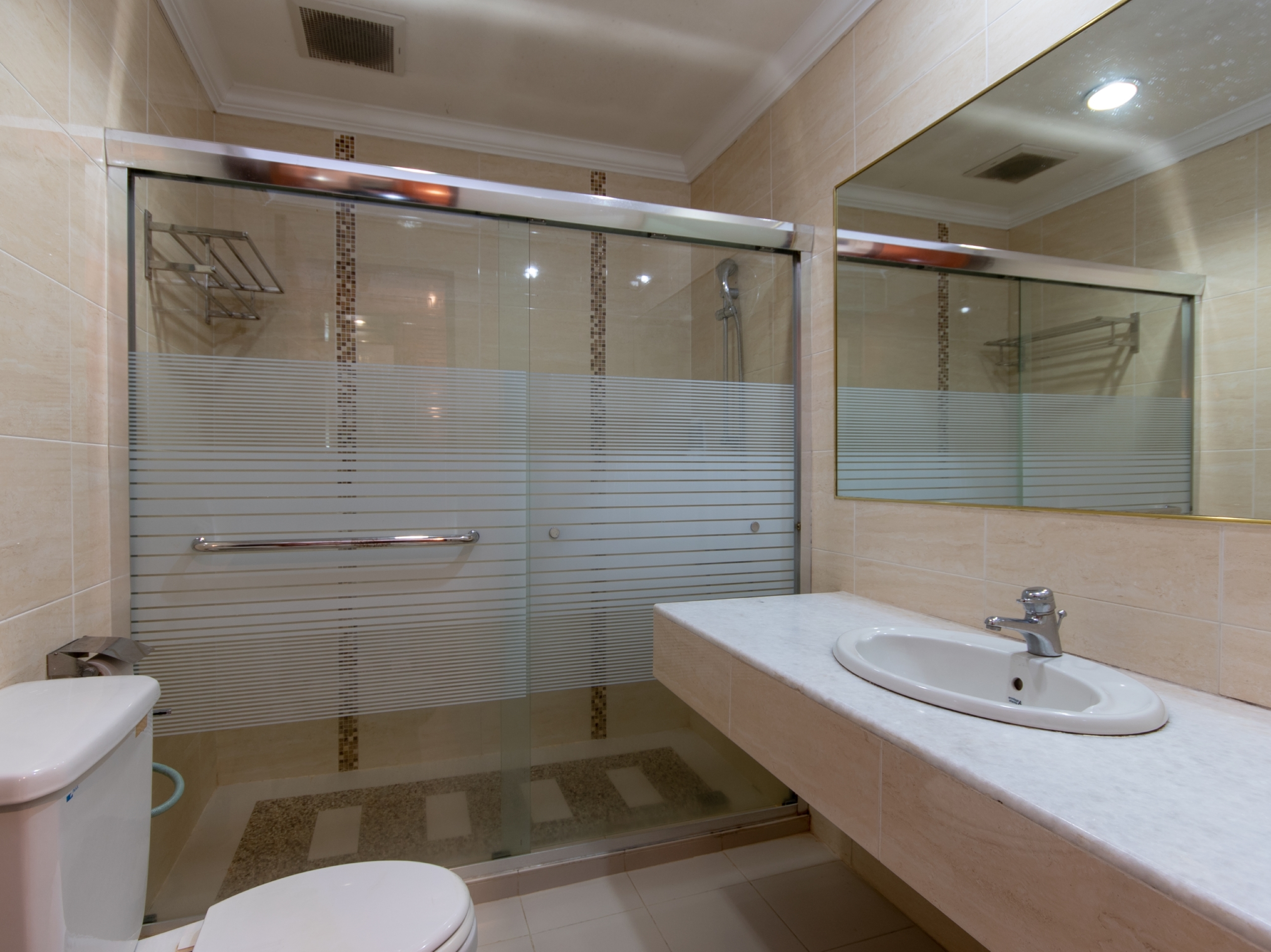 OYO 89300 Zen Garden Resort 23/25