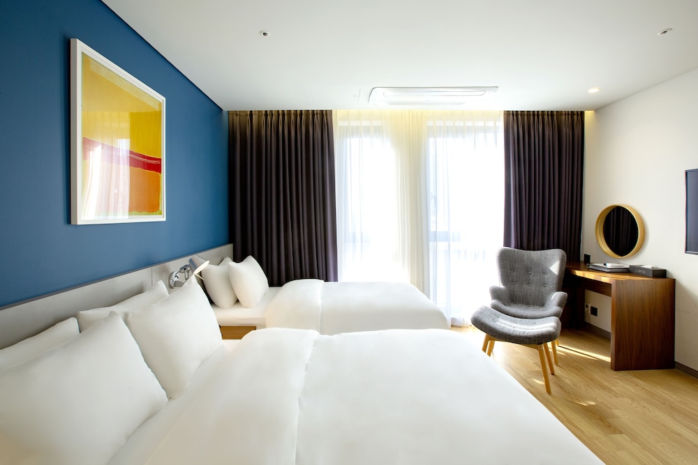 Hotel Arte 13/56