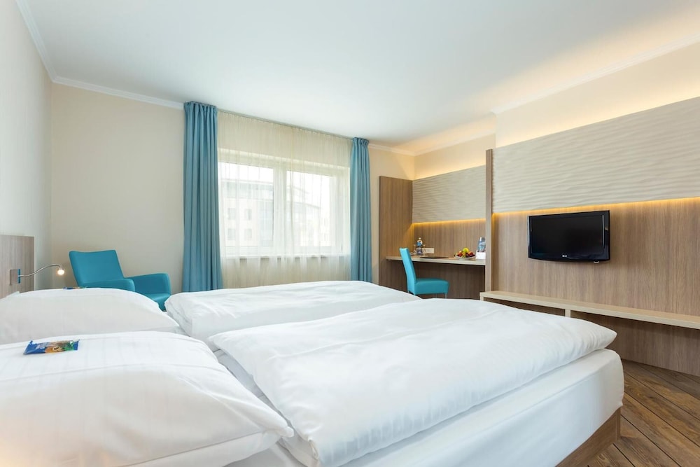 Hotel Vier Jahreszeiten Lubeck 9/50