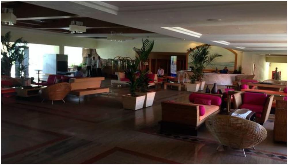 The Zuri White Sands Goa Resort and Casino 39/58