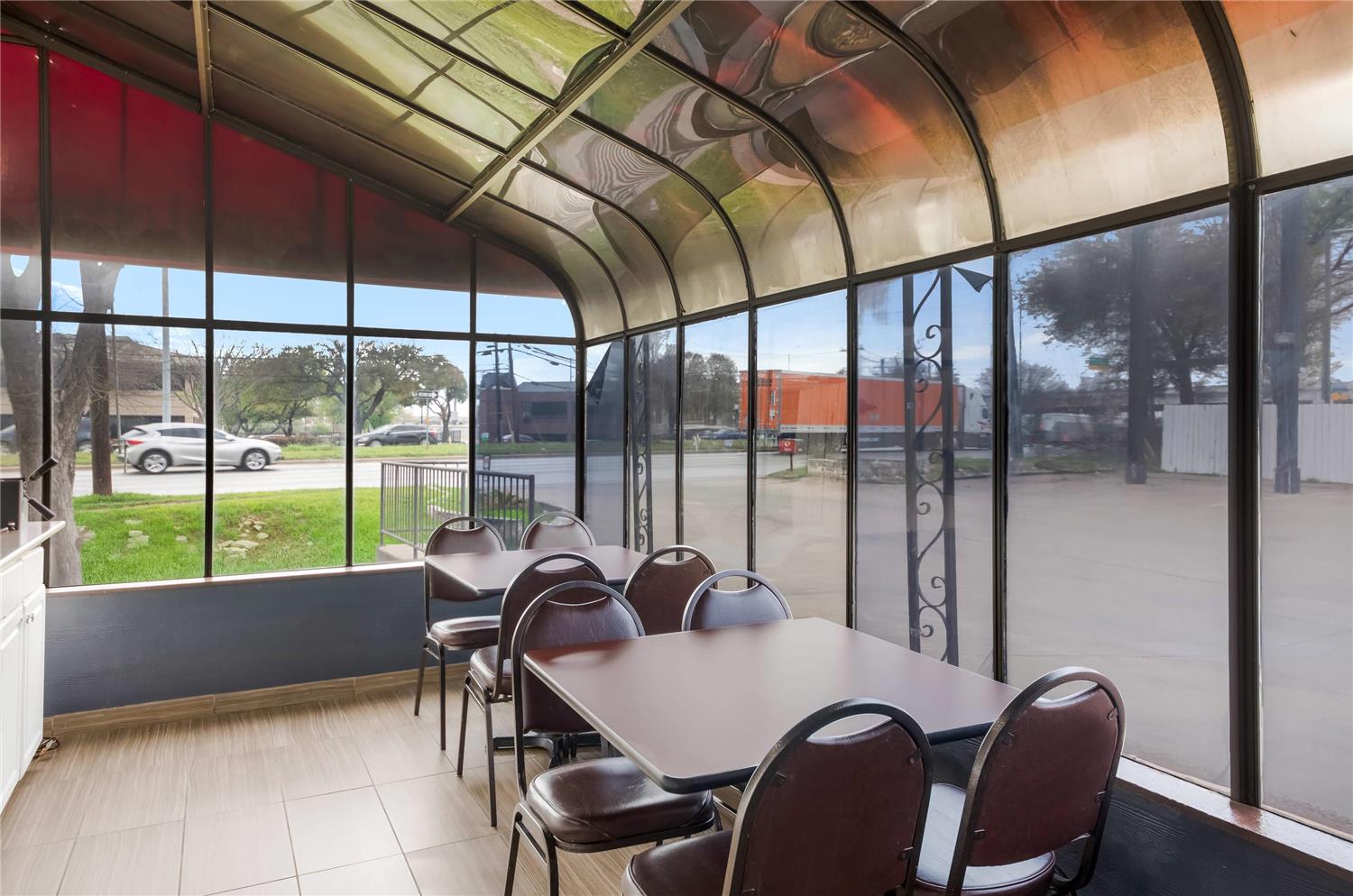 Econo Lodge Austin North near The Domain 9/13