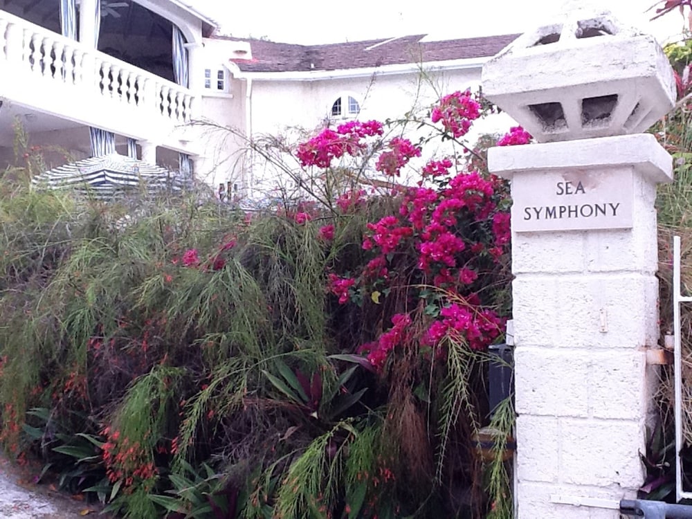 Sea Symphony Villa 3/50
