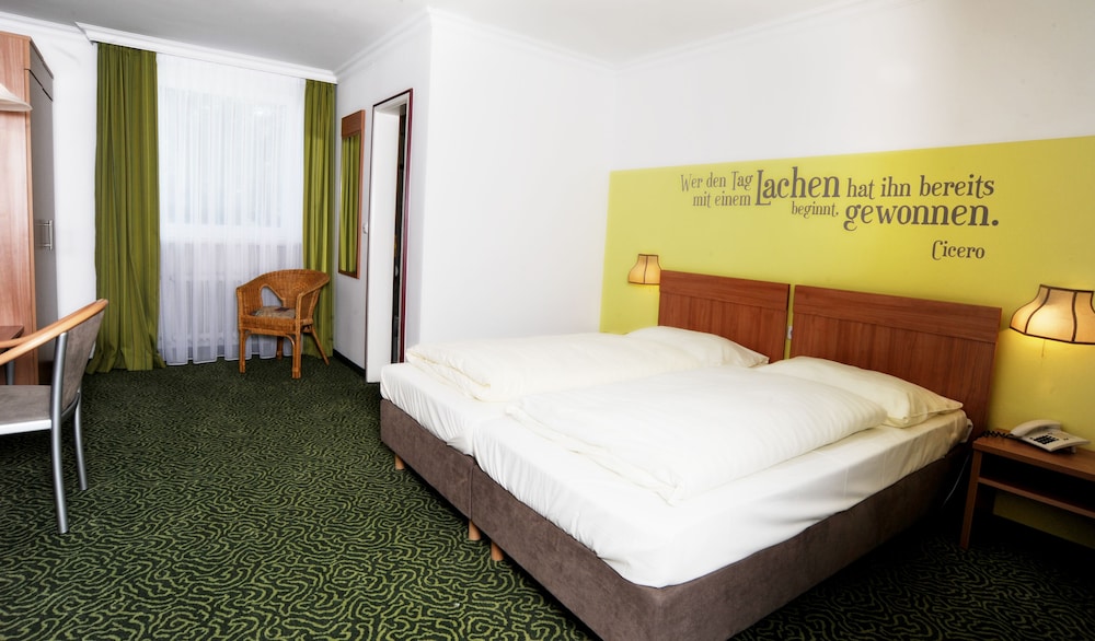 Hotel Lindenhof 19/76
