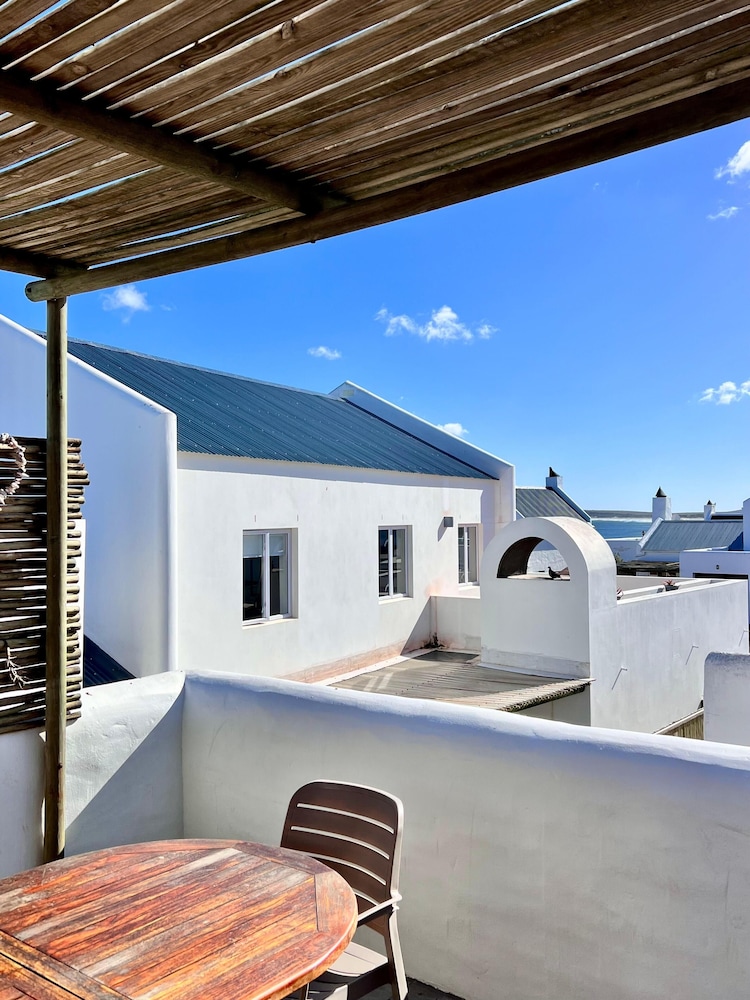 Baywatch Villa Guest House And Self Catering Accommodation 46/50