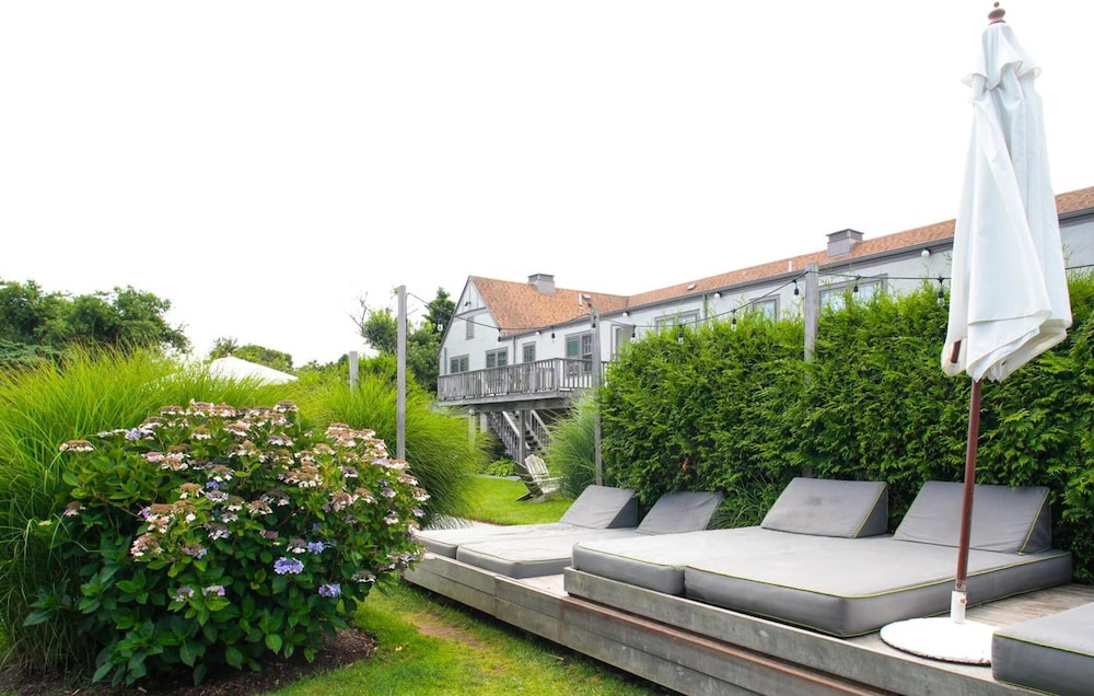 Sole East Resort 42/53