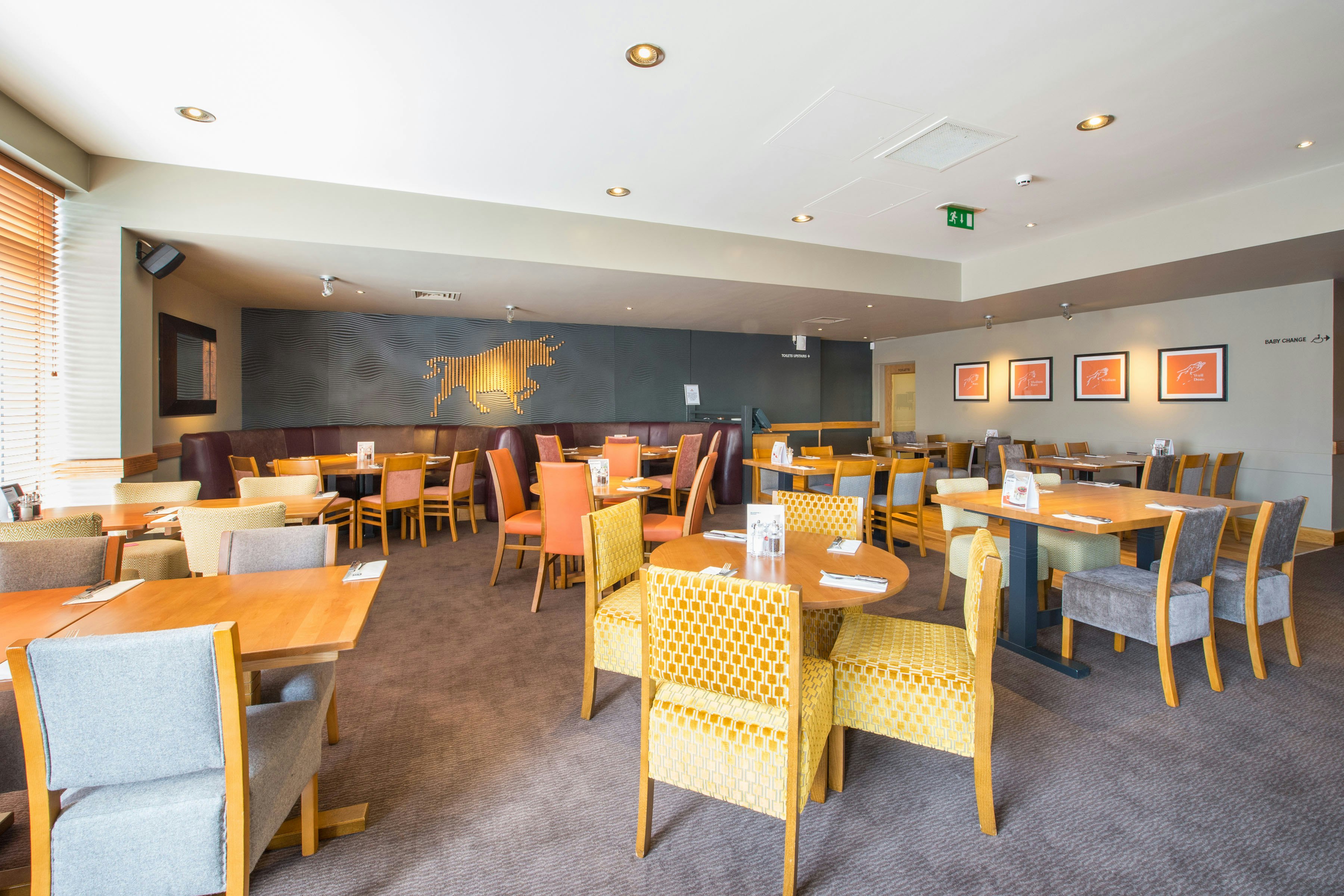 Premier Inn Swansea Waterfront 31/37