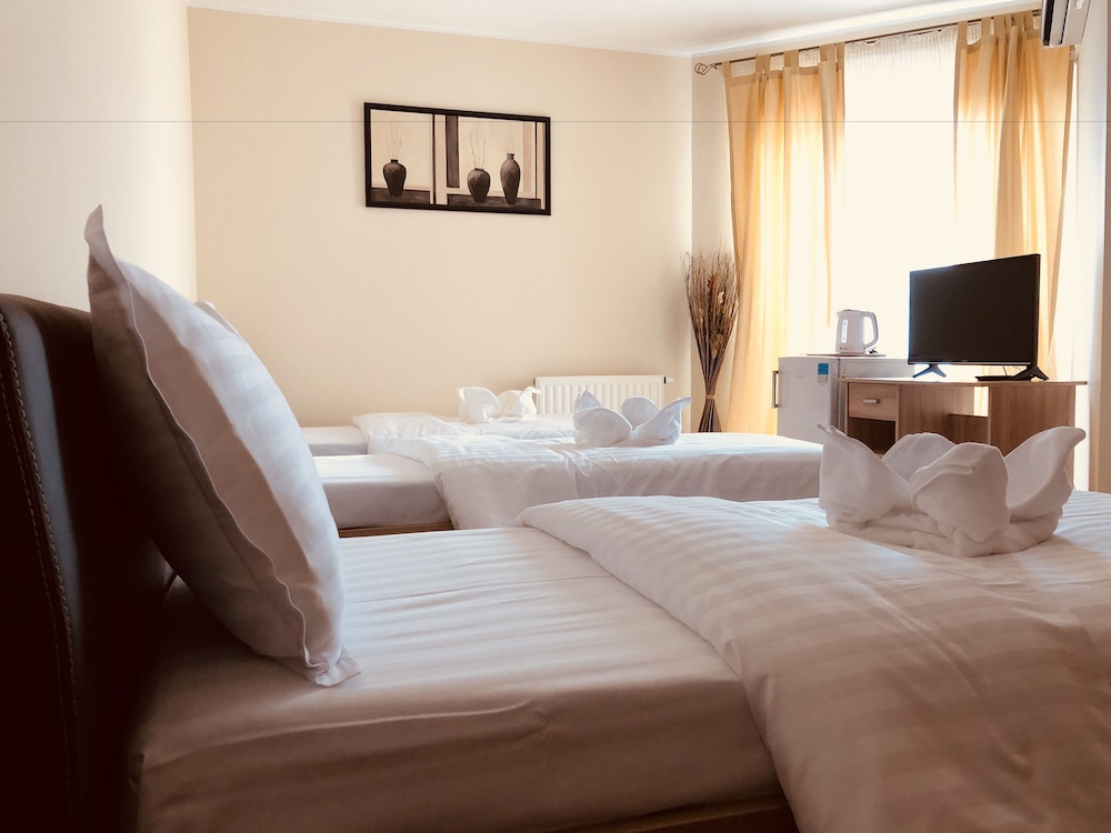 Monte Carlo Palace Rooms 12/58