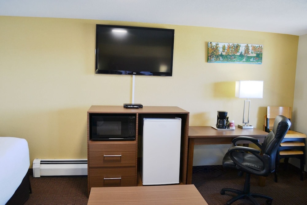 Motel6 Campbellford 25/50