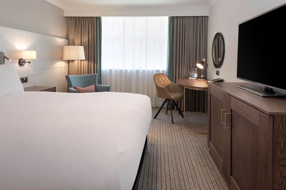 Room, Double Bed, DoubleTree by Hilton St Anne's Manor 3/12