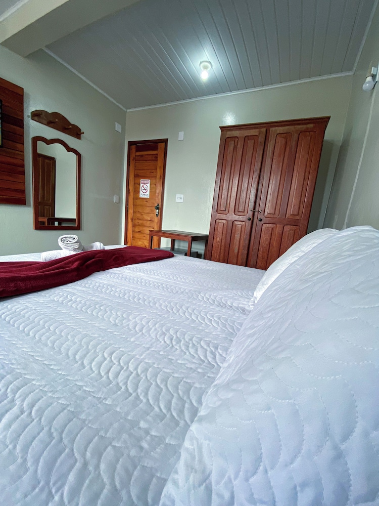 Hotel Montanhas de Minas 12/74