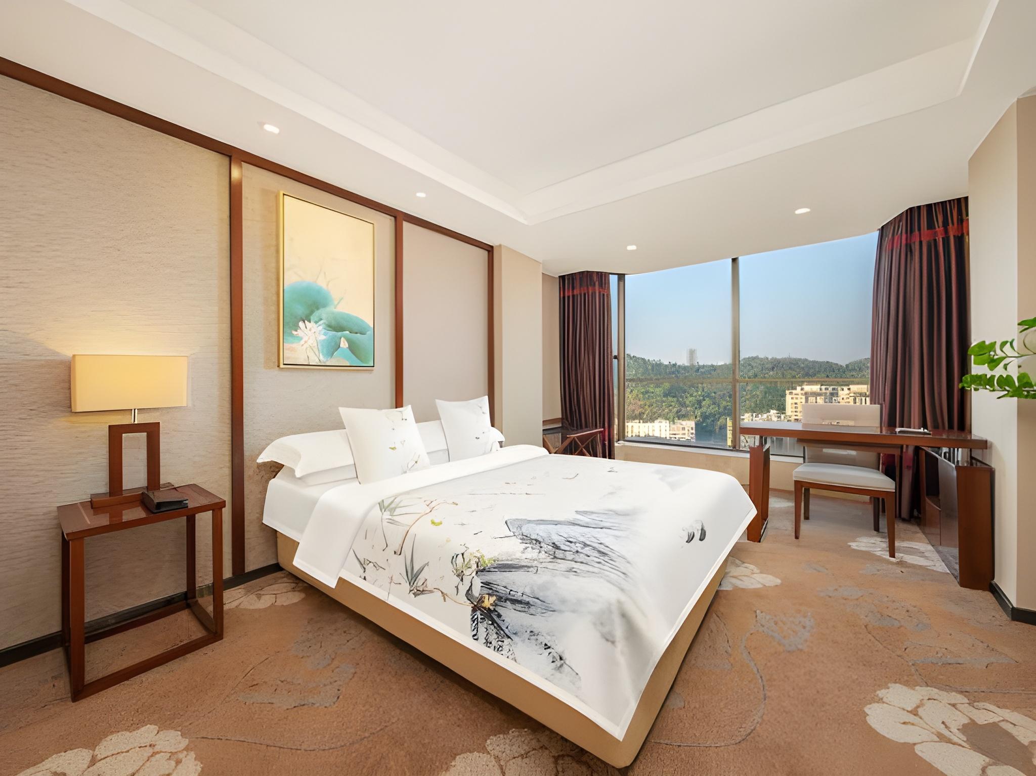 Family Suite, Joy, Bath and Shower