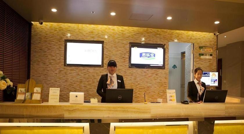 GreenTree Inn Jiansu Nantong Tongzhouwan Huanghe Road Business Hotel 8/41