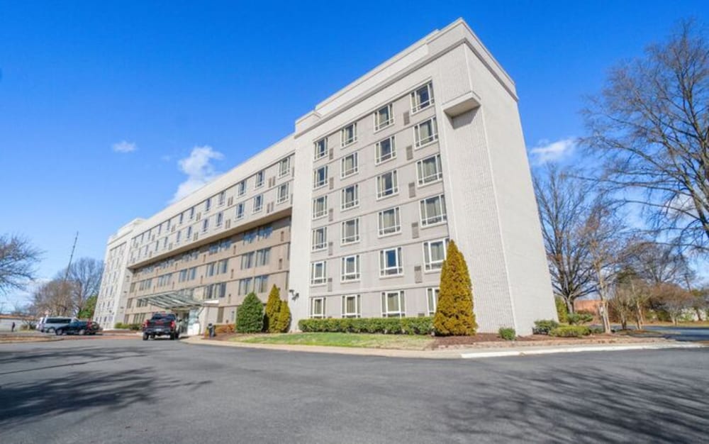 Four Points by Sheraton Charlotte 47/55
