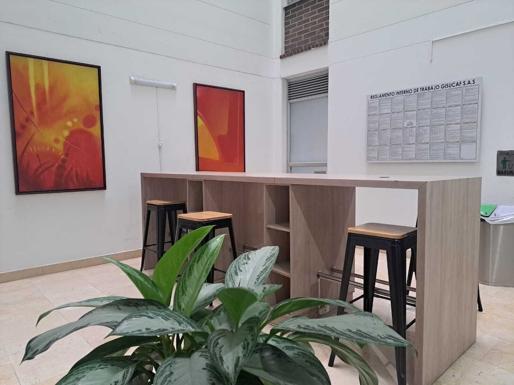 Hotel Romanza 40/45
