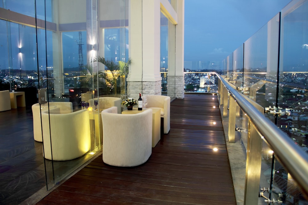 GRAN SENYIUR HOTEL 28/38
