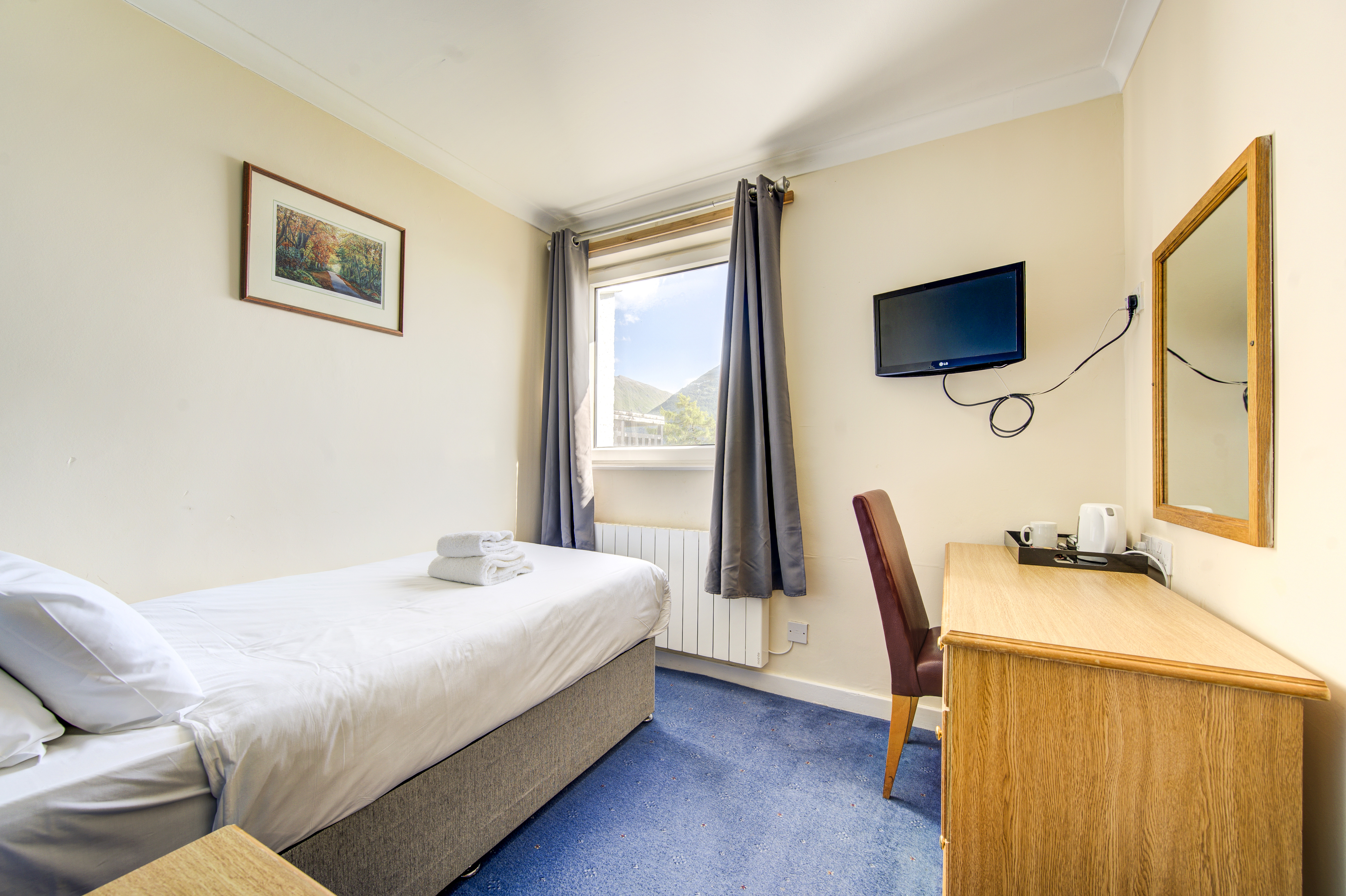 Room, Single, Loch View