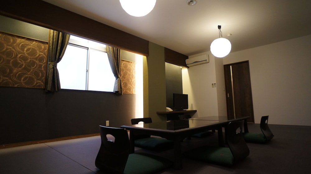 Ryokan Hakuhou 12/18
