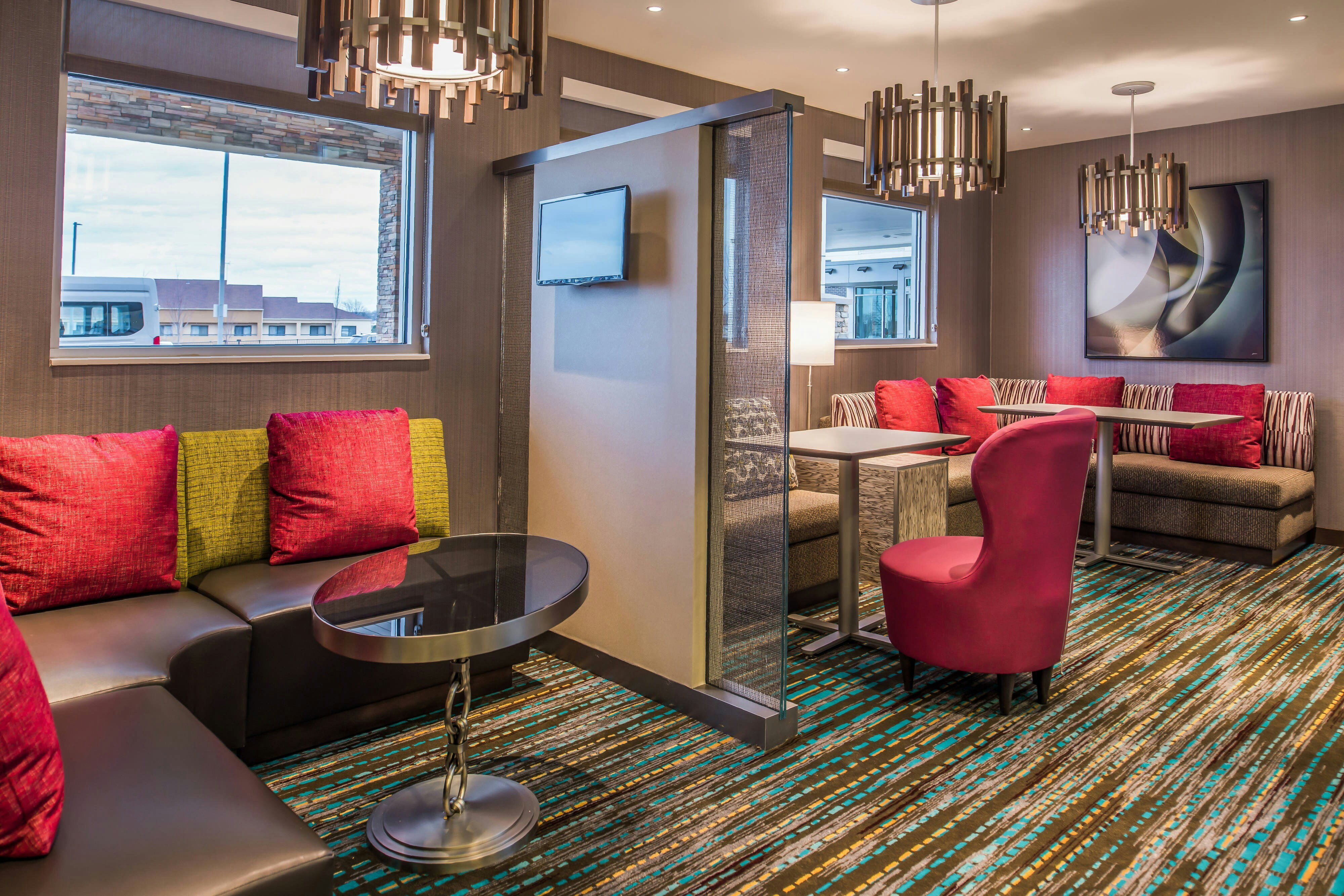 RESIDENCE INN ST. LOUIS WESTPORT 25/52