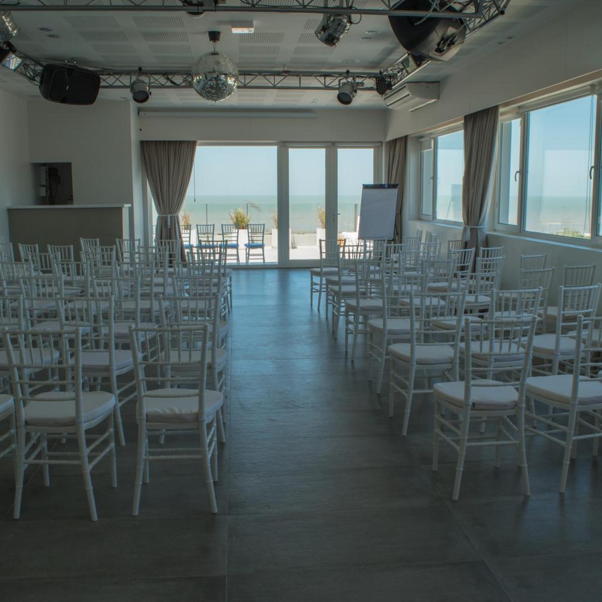 Almarena Apart Hotel Boutique 40/50