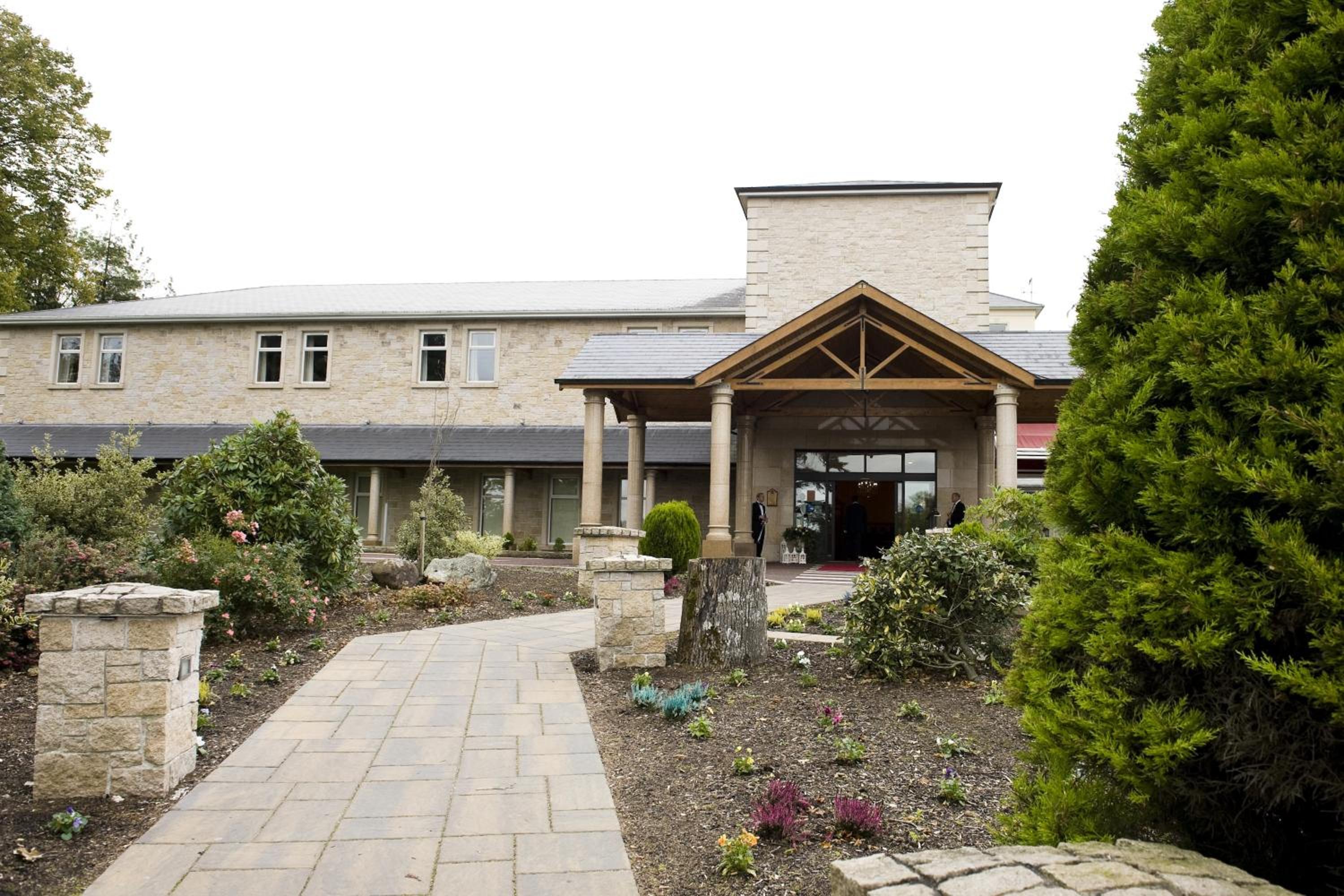 Glenavon House Hotel 51/57