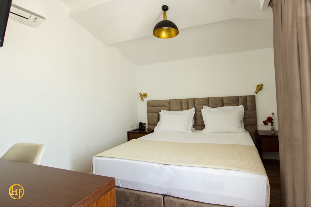 غرفة اقتصادية بسرير مزدوج أو سريرين منفصلين، HOTEL FANTASY 2/3